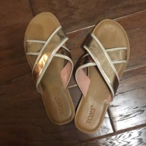 Toms sandals